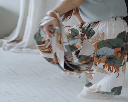 Organizing home space with gentle movements